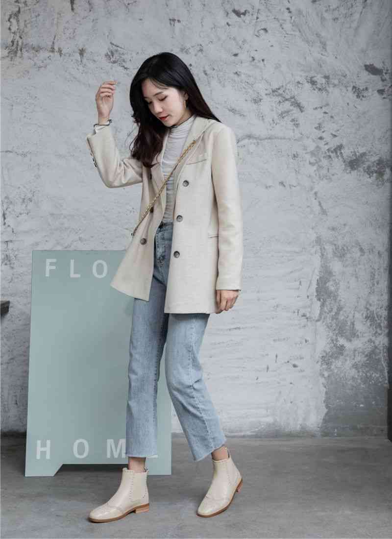 1e1ca049-cach-phoi-do-voi-chelsea-boots-nu-9 áo khoác blazer và giày chelsea boot