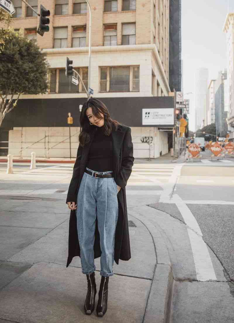 ed1067b4-cach-phoi-do-voi-chelsea-boots-nu-6 áo khoác dáng dài kết hợp cùng chelsea boots